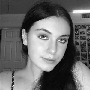 Meet your Posher, Carly